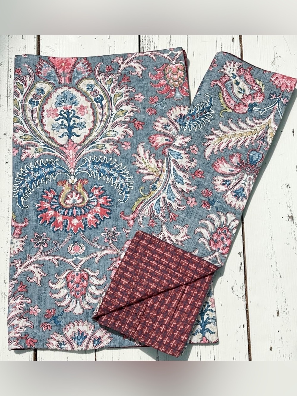 2 Waverly Quilted Shams Standard Pair Blue Floral Paisley Jacobean Bohemian